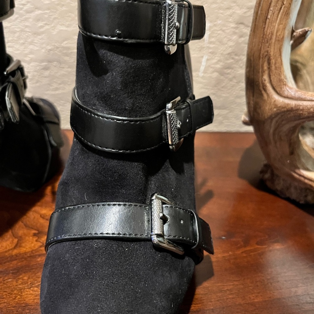 Sam & Libby Black Triple Strap Ankle Boots - Picture 5 of 13